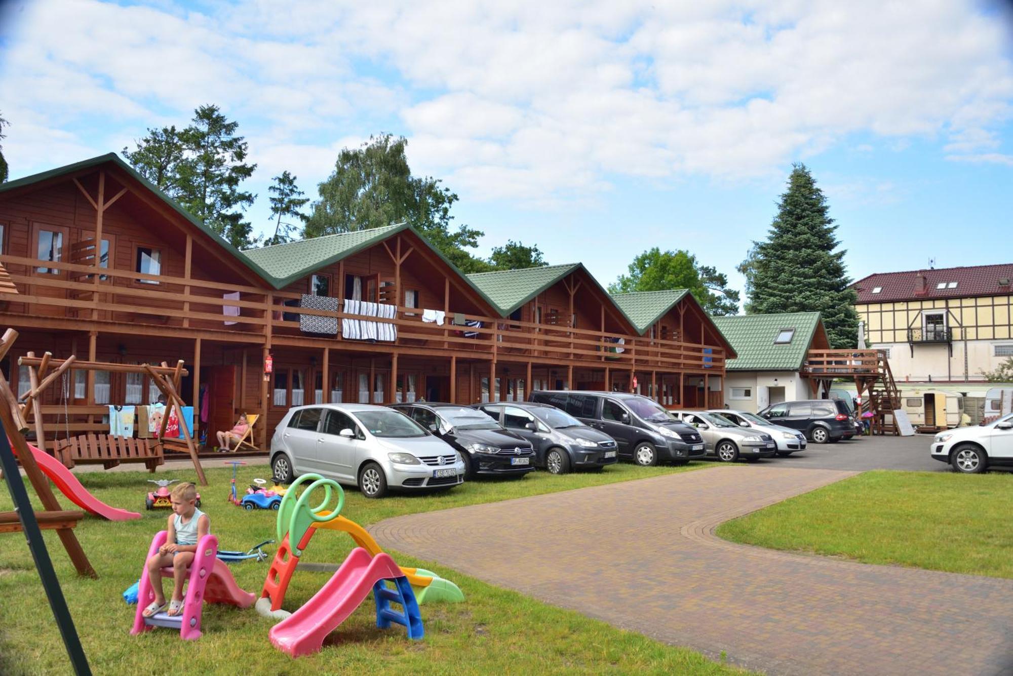 Mlodziezowy Domek Dla Grup Eldorado Mielno Centrum, 200M Od Morza Mielno (Koszalin) Exterior foto
