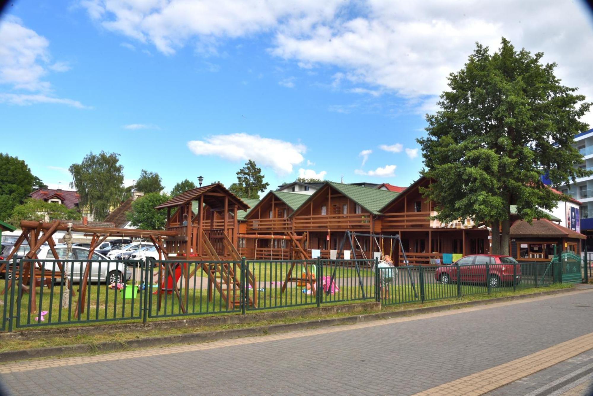 Mlodziezowy Domek Dla Grup Eldorado Mielno Centrum, 200M Od Morza Mielno (Koszalin) Exterior foto